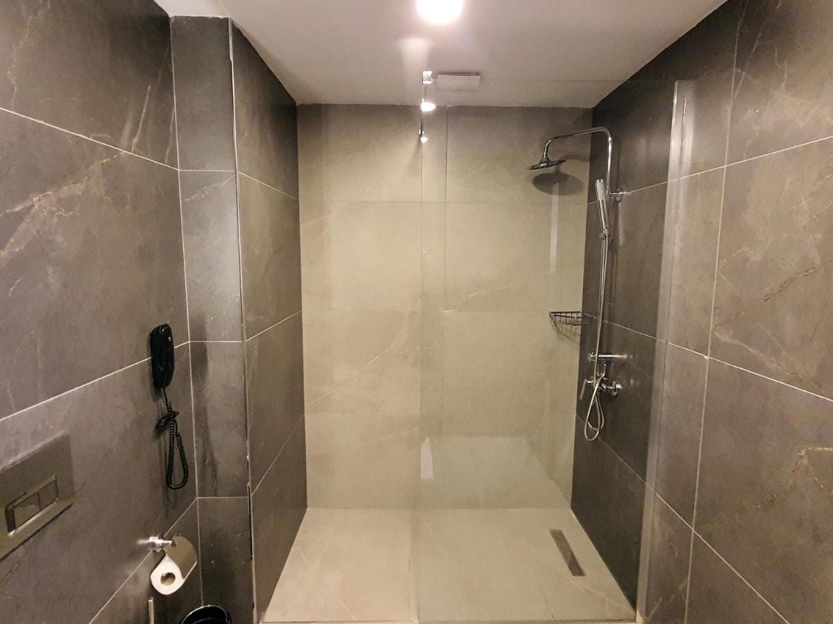 Kizilkaya Business Otel Korfez Bagian luar foto